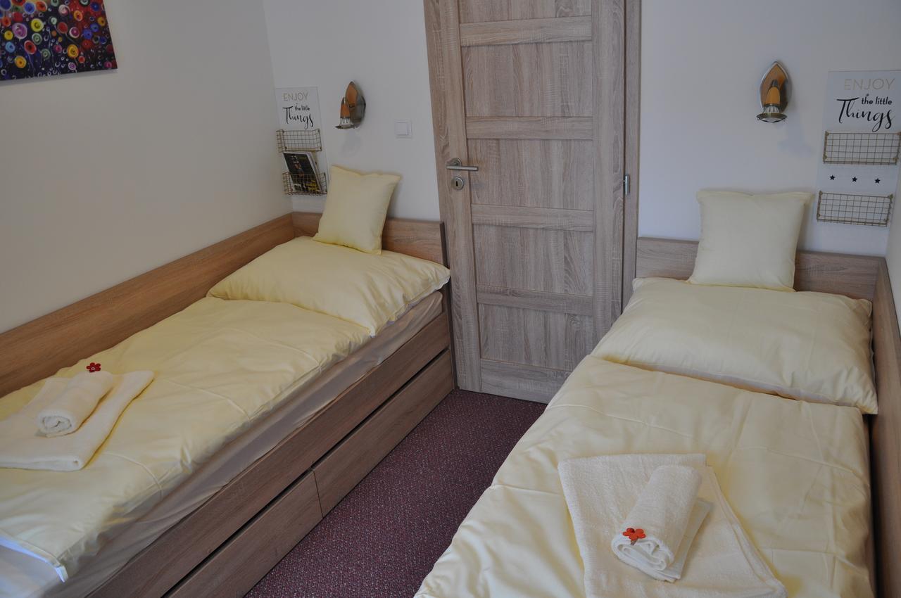 Apartman 14 Lucky Demaenovska Dolina Ngoại thất bức ảnh